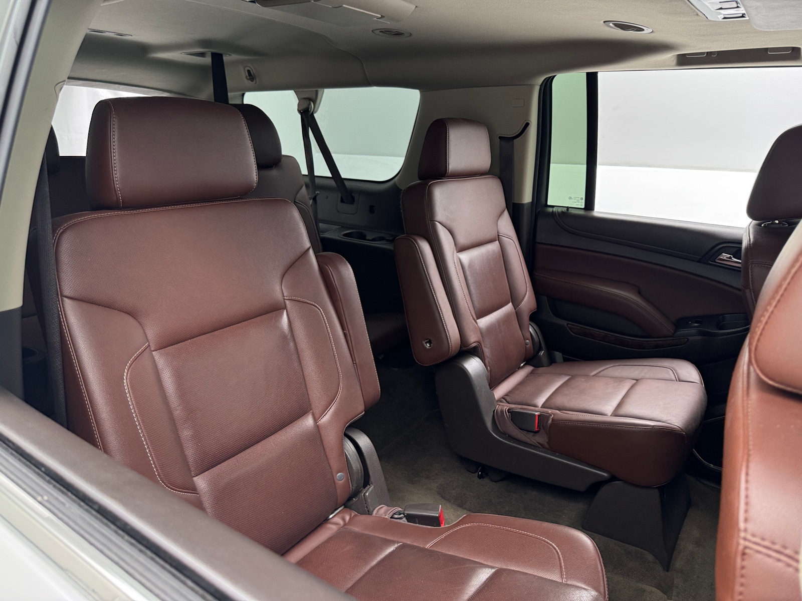 Thumbnail: 2017 Chevrolet Suburban - 5