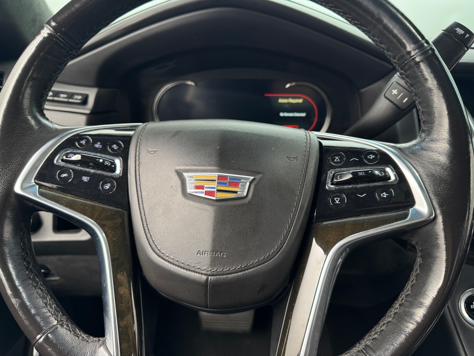 Thumbnail: 2020 Cadillac Escalade - 4