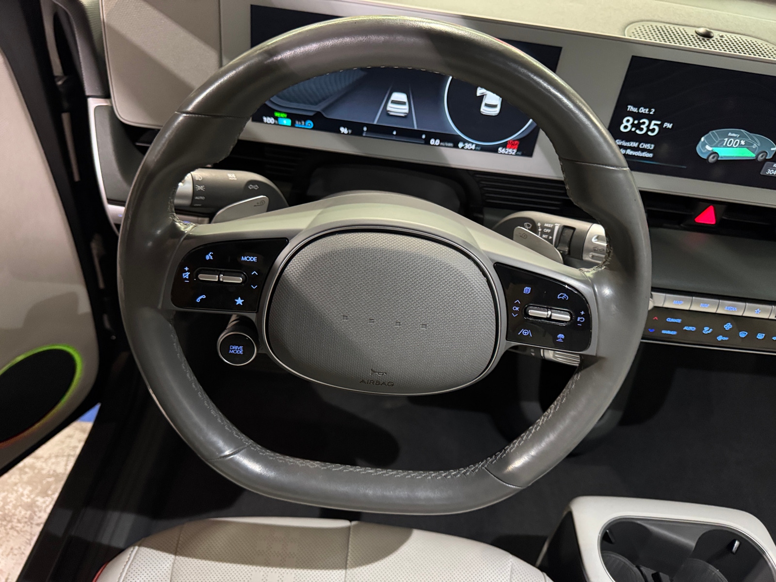 Thumbnail: 2022 Hyundai Ioniq 5 - 4