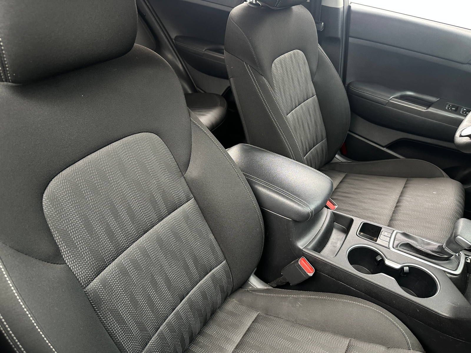Thumbnail: 2019 Kia Sportage - 2