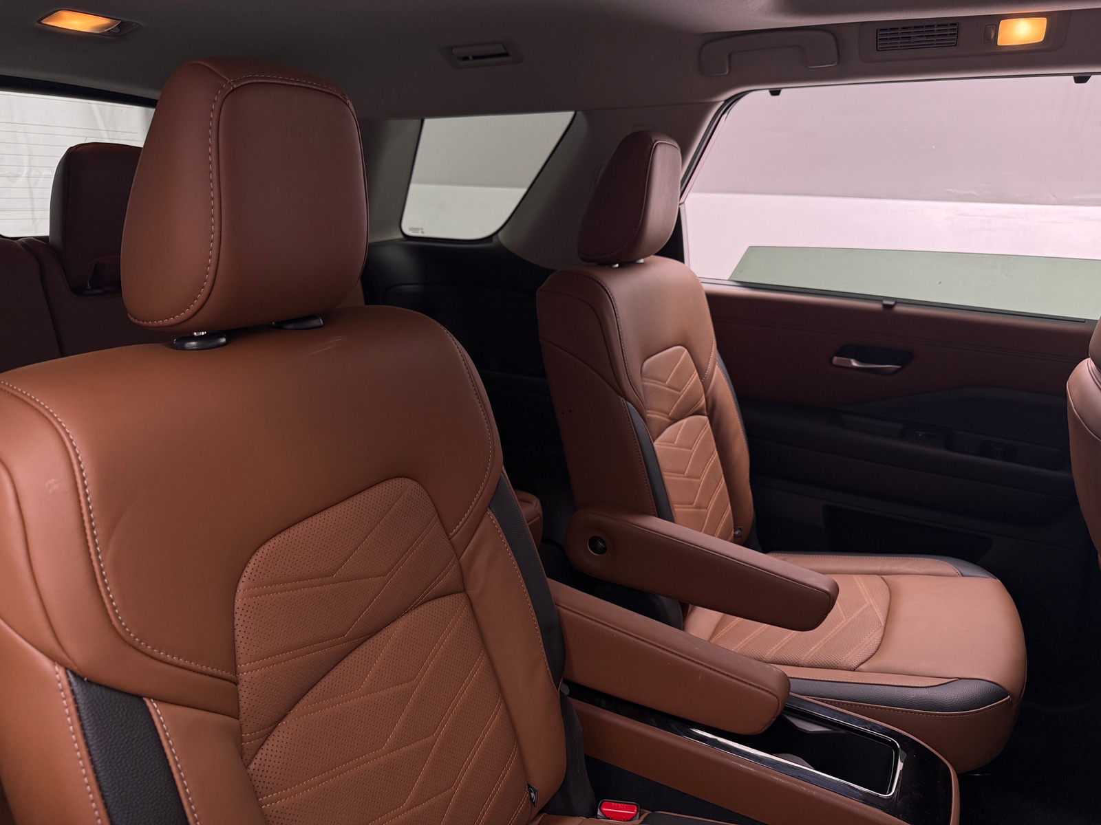Thumbnail: 2022 Nissan Pathfinder - 5