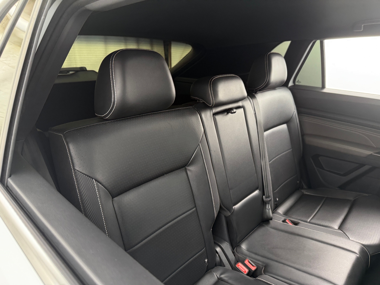 Thumbnail: 2022 Volkswagen Atlas - 5