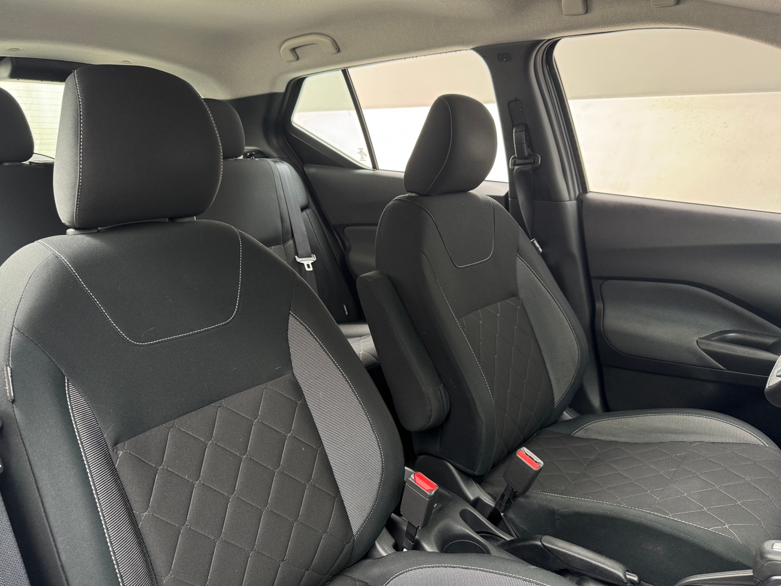 Thumbnail: 2020 Nissan Kicks - 2