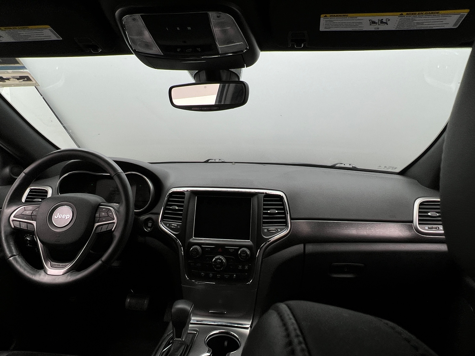 Thumbnail: 2018 Jeep Grand Cherokee - 3