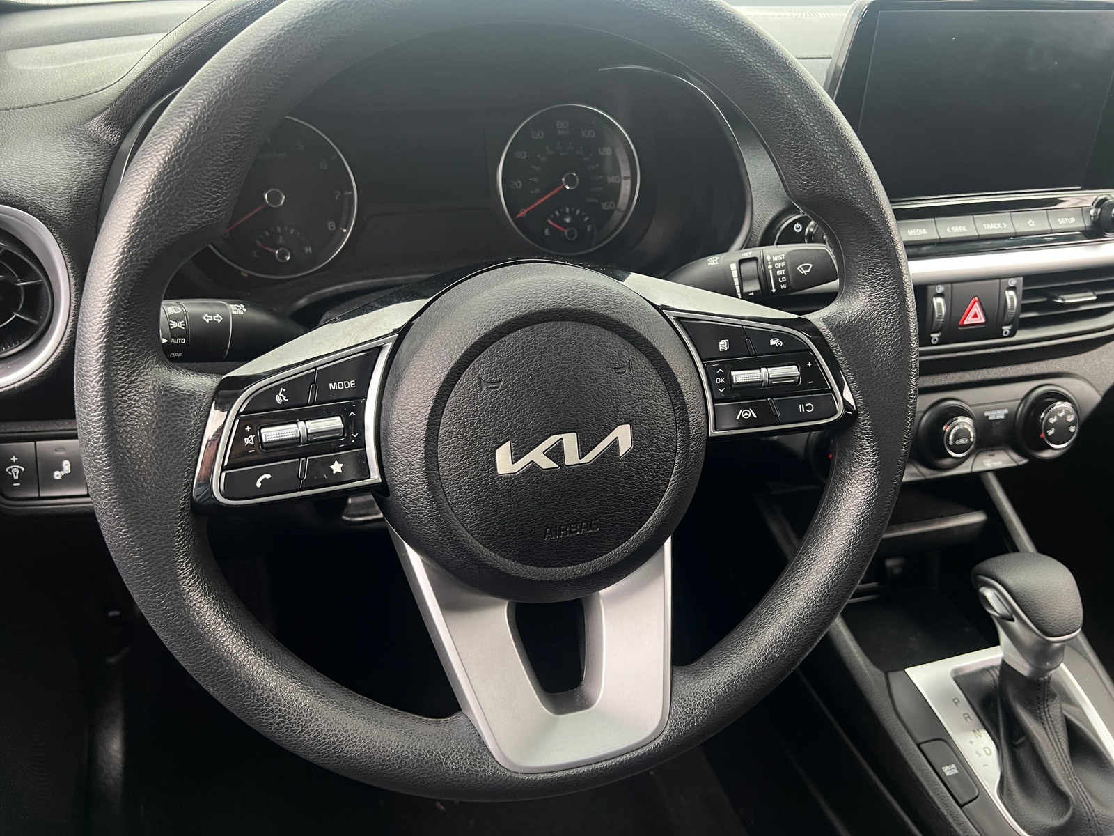 Thumbnail: 2024 Kia Forte - 5