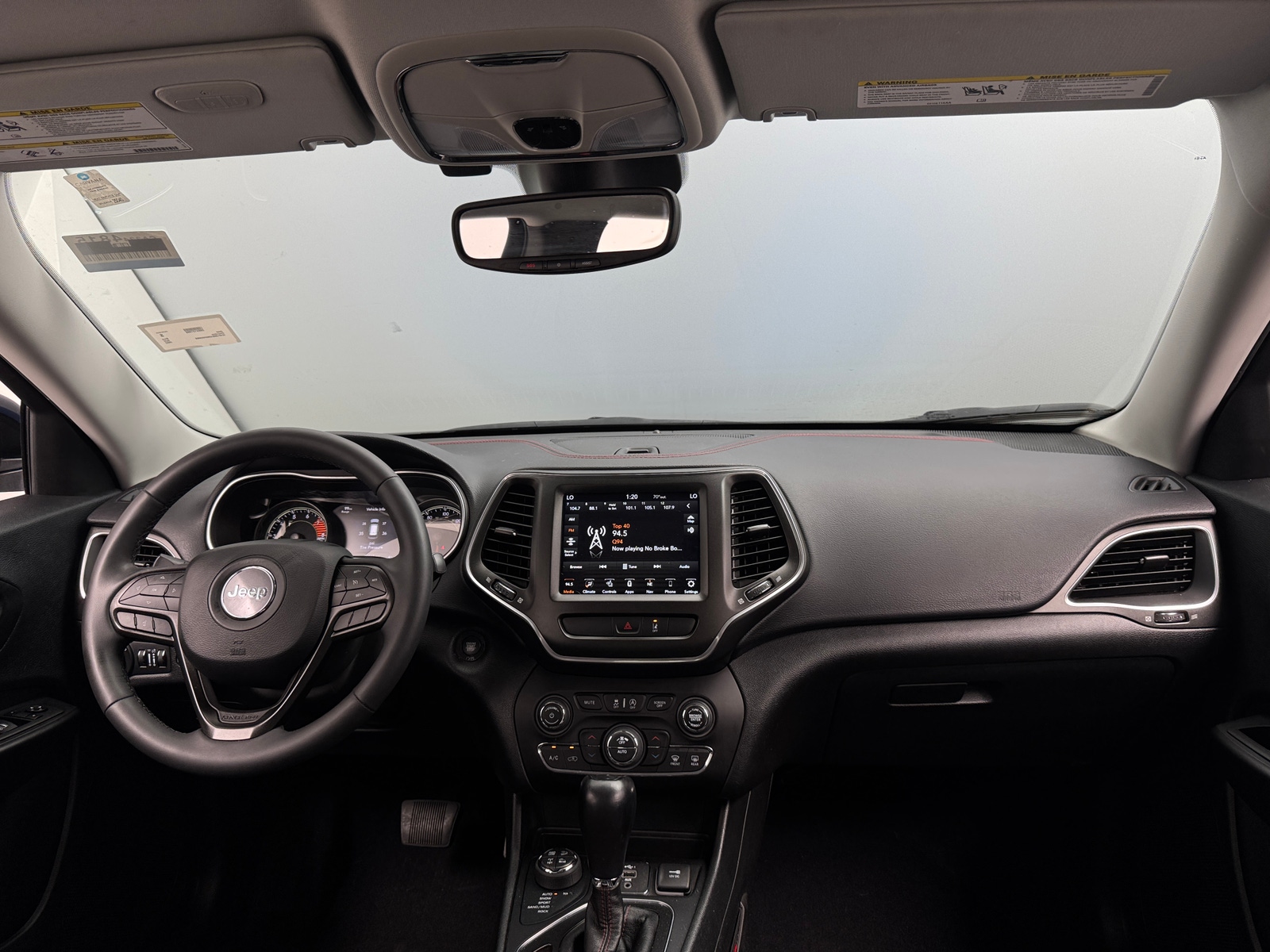 Thumbnail: 2022 Jeep Cherokee - 3