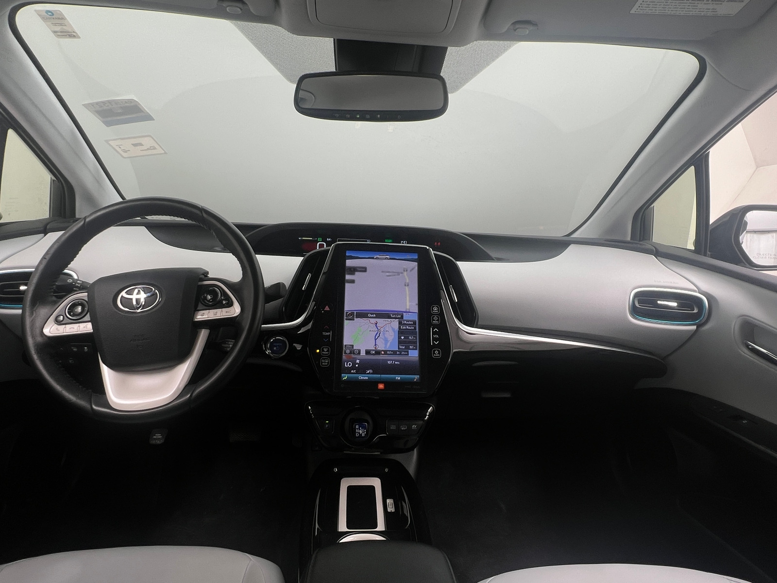Thumbnail: 2017 Toyota Prius Prime - 2