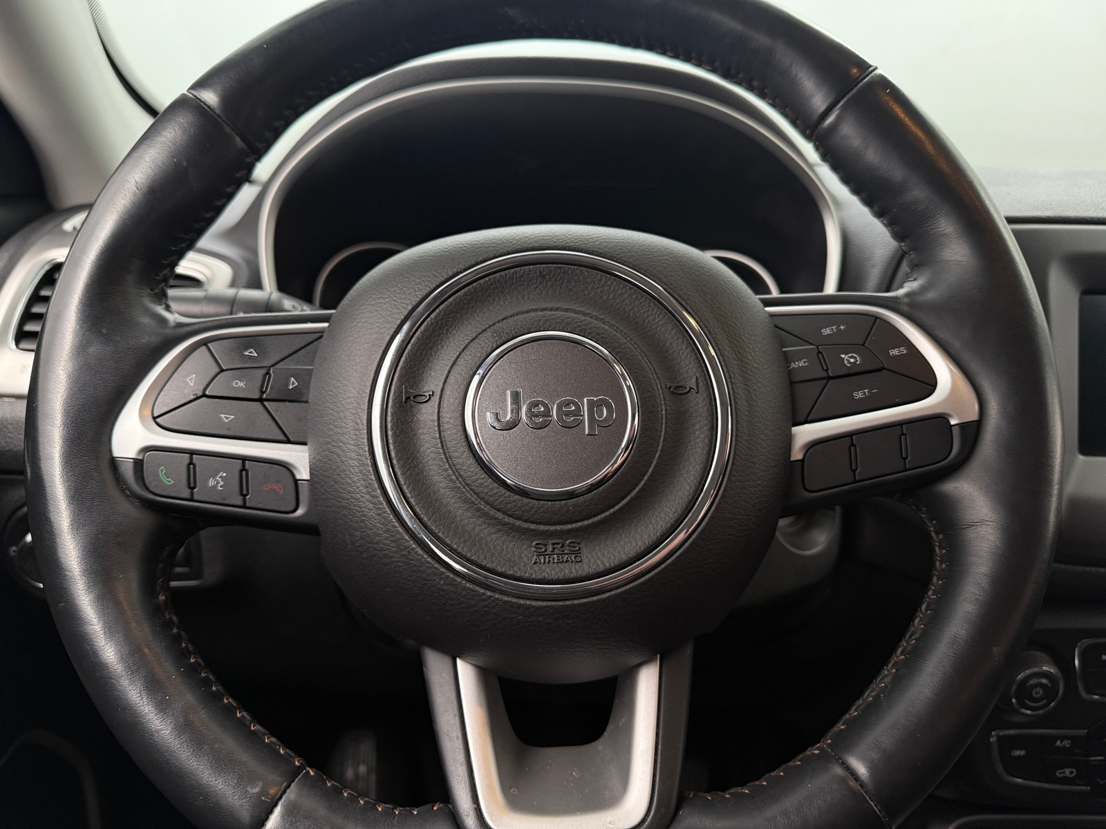Thumbnail: 2018 Jeep Compass - 4