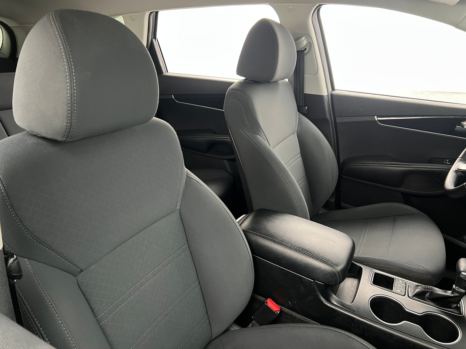 Thumbnail: 2019 Kia Sorento - 2