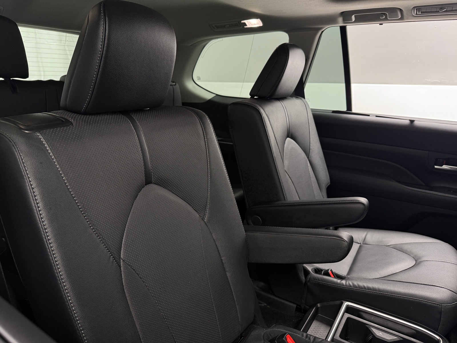 Thumbnail: 2025 Toyota Grand Highlander - 5