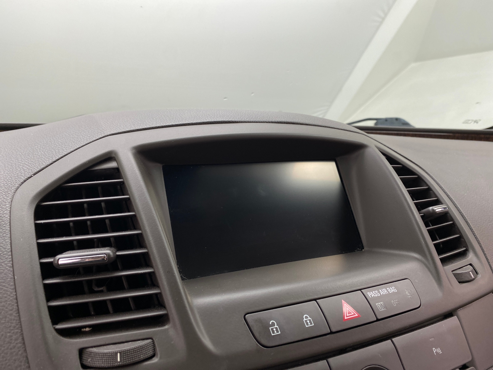 Thumbnail: 2013 Buick Regal - 3