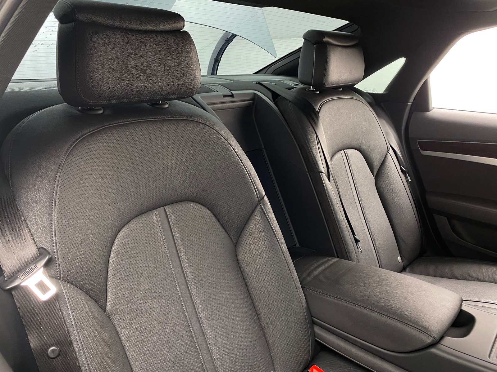 Thumbnail: 2013 Audi A8 - 5