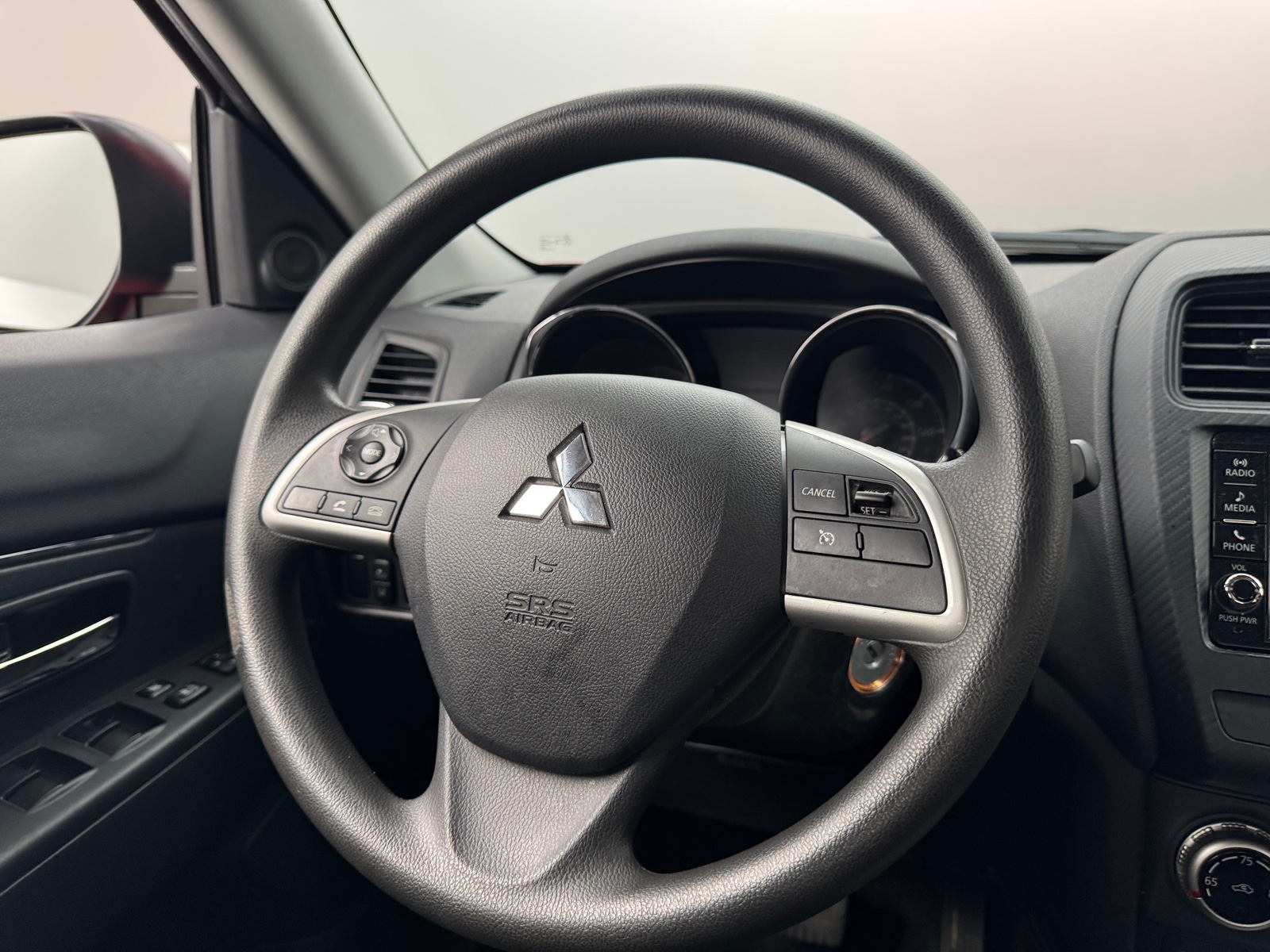 Thumbnail: 2024 Mitsubishi Outlander Sport - 5