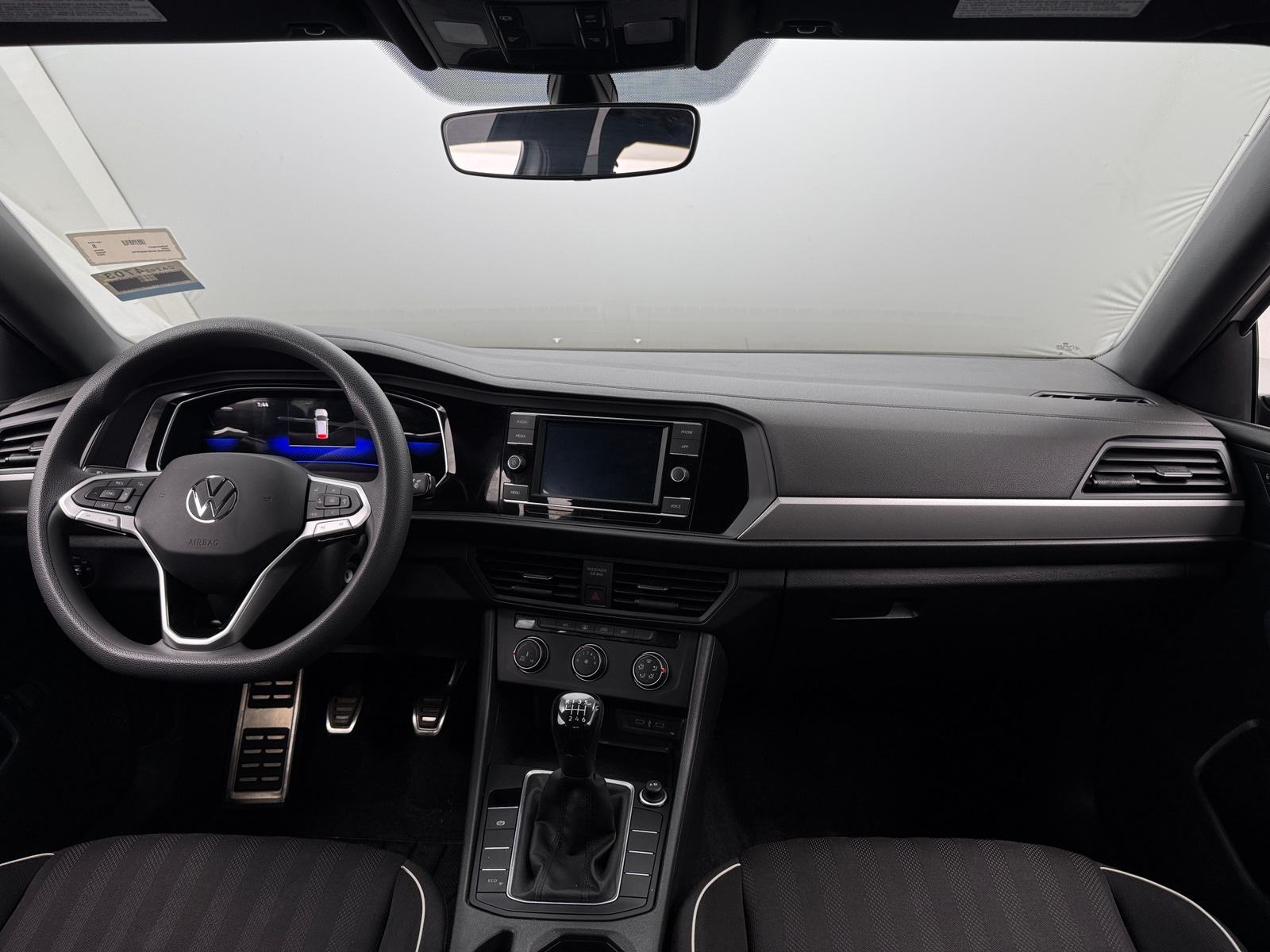 Thumbnail: 2023 Volkswagen Jetta - 3