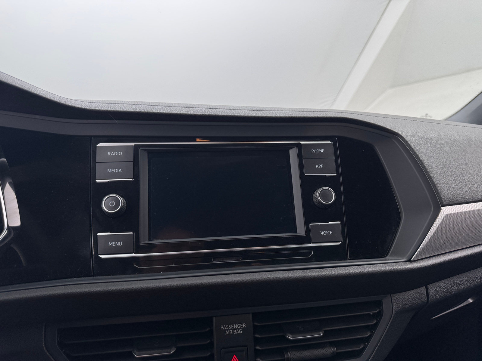 Thumbnail: 2023 Volkswagen Jetta - 4