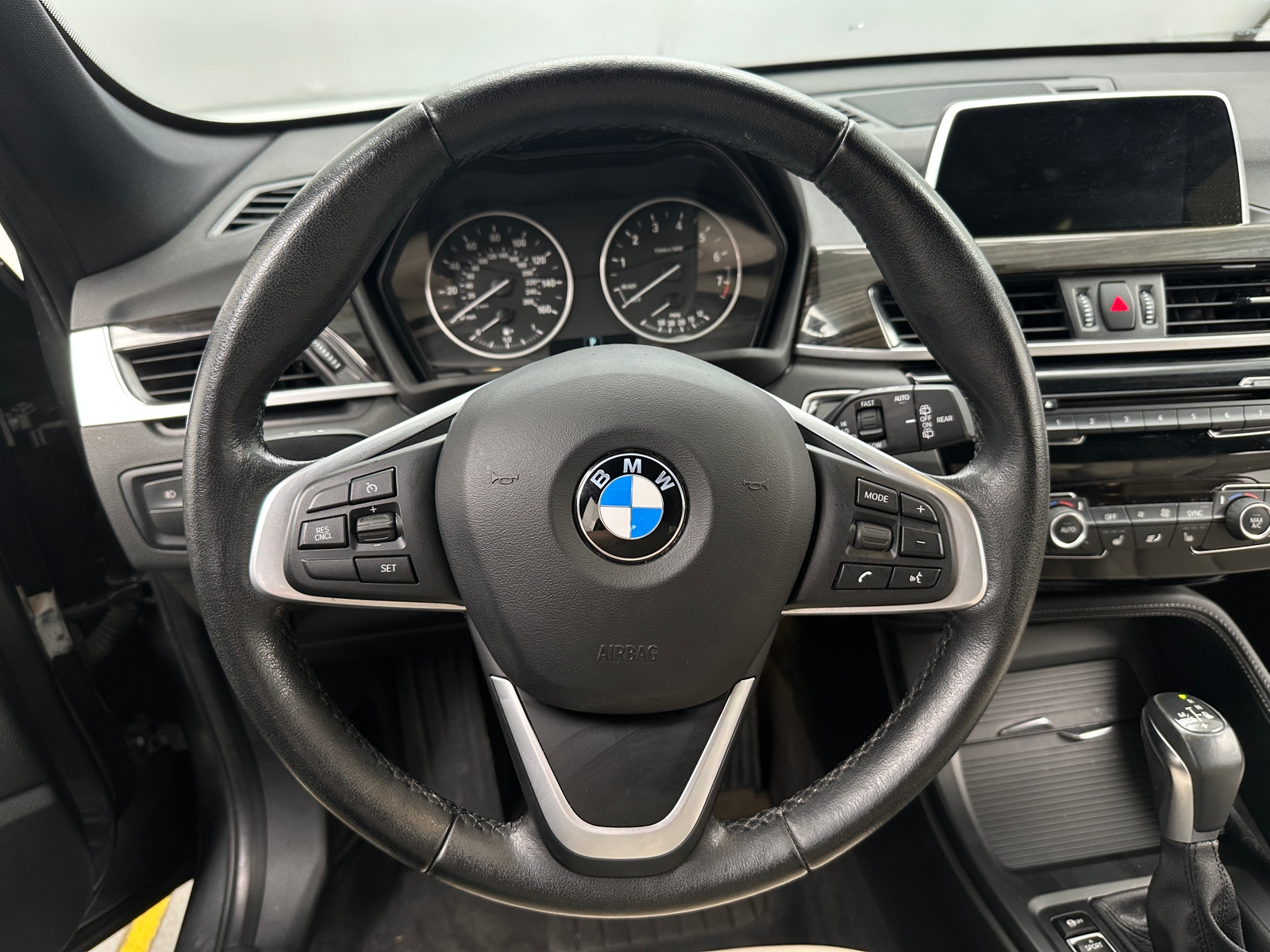 Thumbnail: 2018 BMW X1 - 4