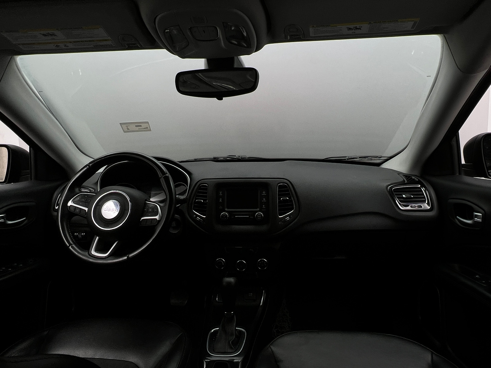 Thumbnail: 2018 Jeep Compass - 3