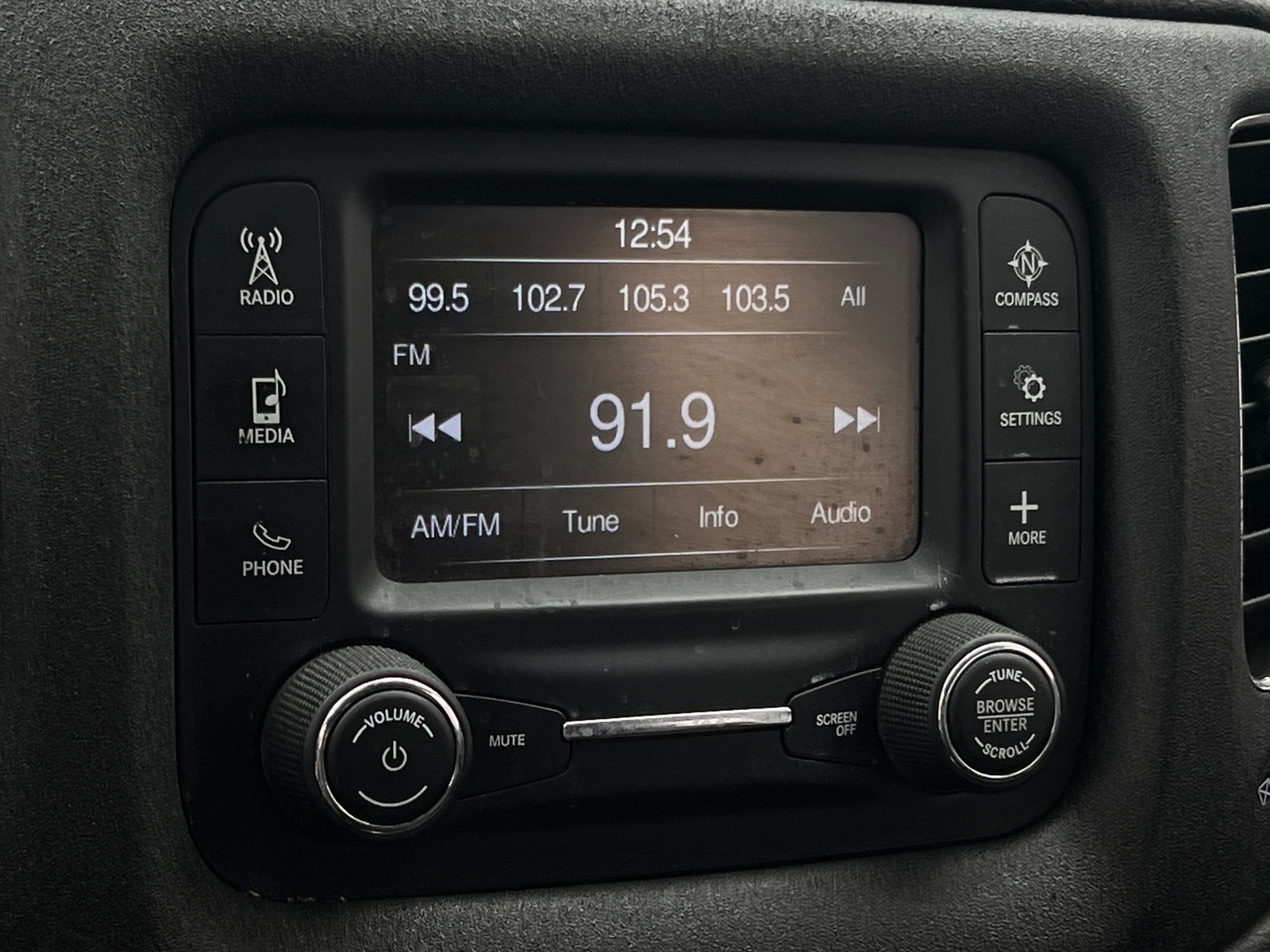 Thumbnail: 2018 Jeep Compass - 4