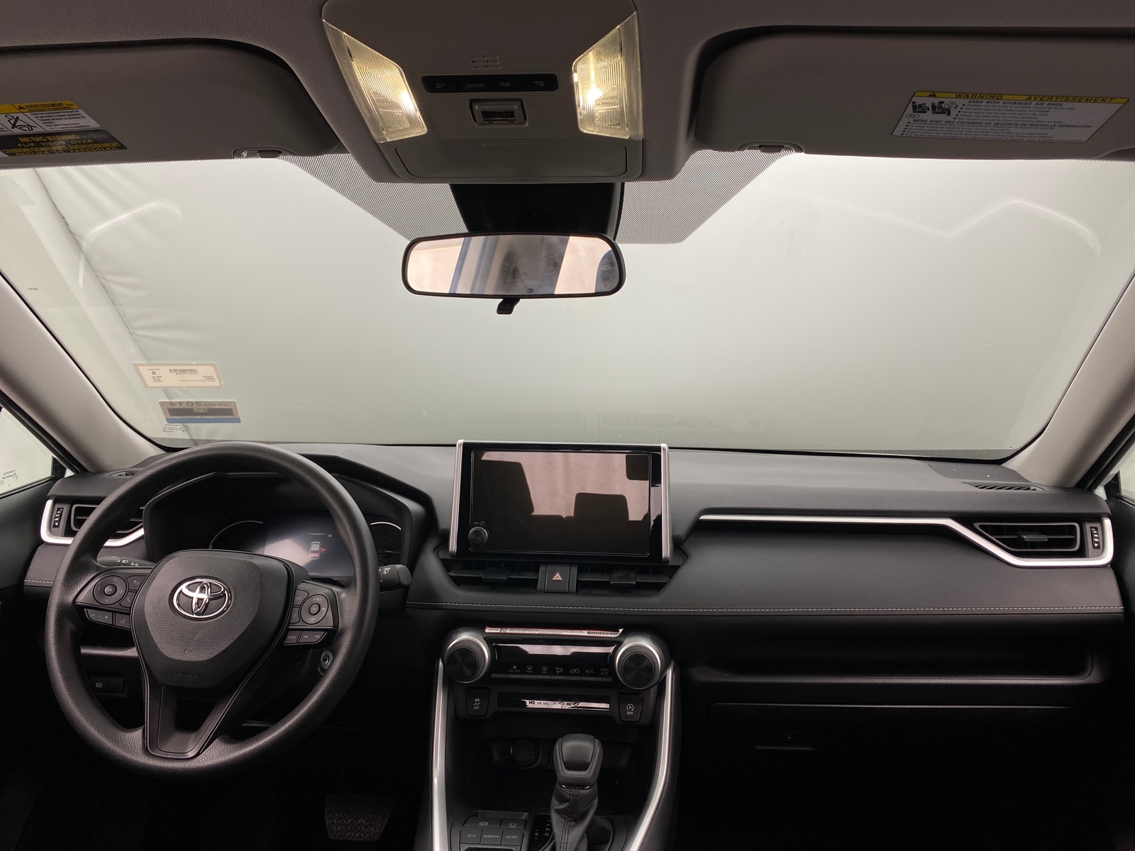 Thumbnail: 2025 Toyota RAV4 - 3