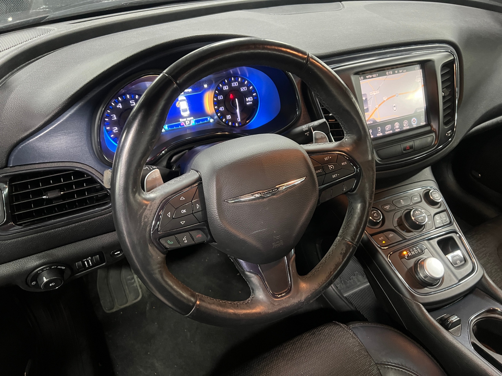 Thumbnail: 2016 Chrysler 200 - 4
