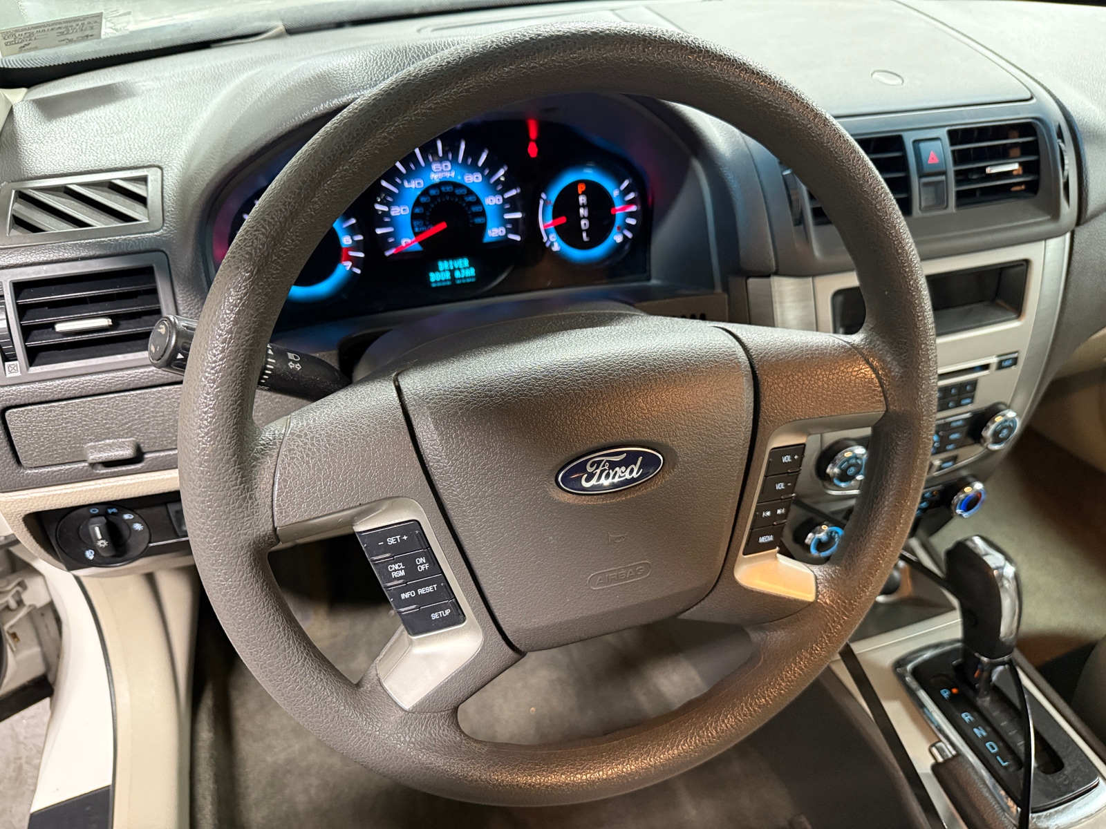 Thumbnail: 2011 Ford Fusion - 5