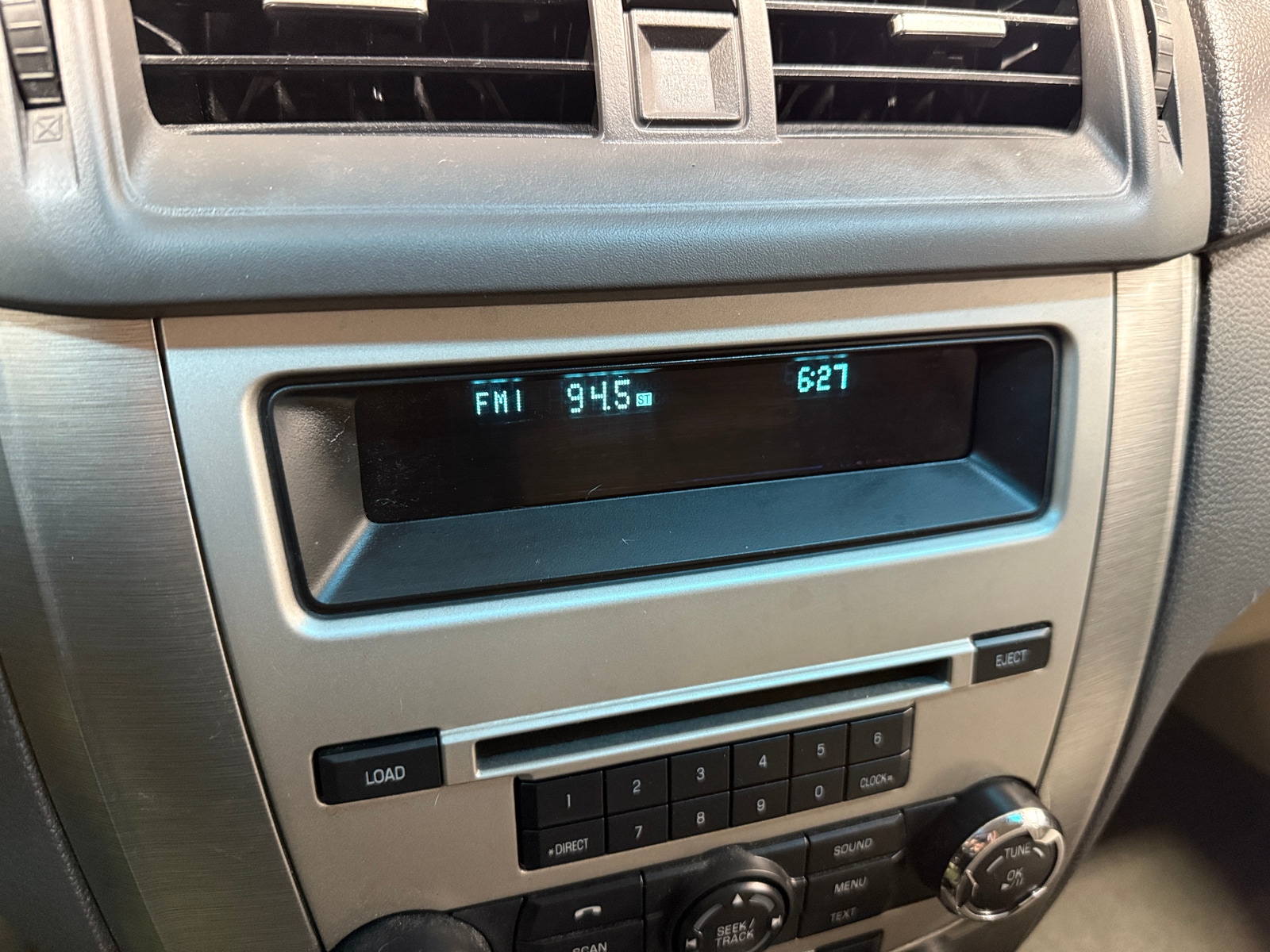 Thumbnail: 2011 Ford Fusion - 4