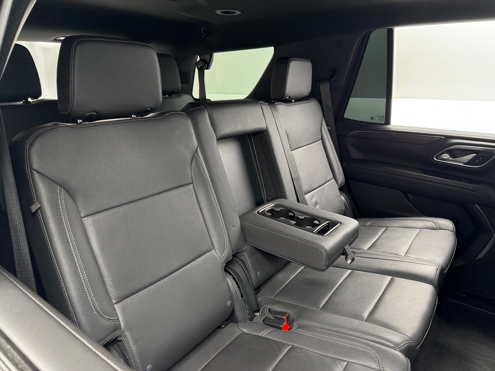 Thumbnail: 2023 Chevrolet Tahoe - 5
