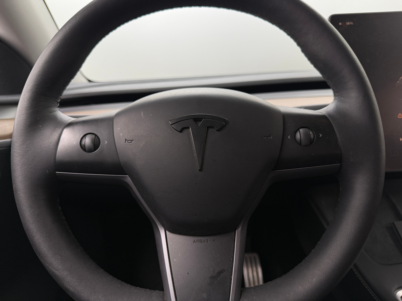 Thumbnail: 2023 Tesla Model Y - 4