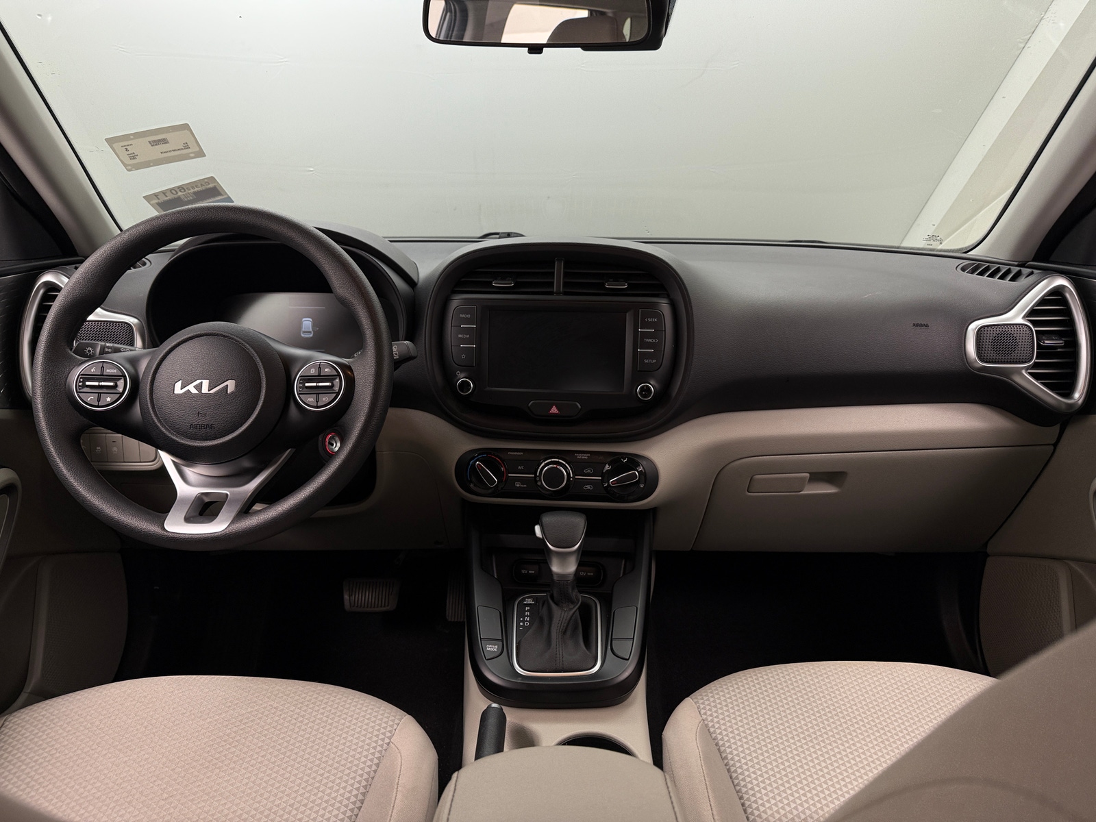 Thumbnail: 2023 Kia Soul - 3