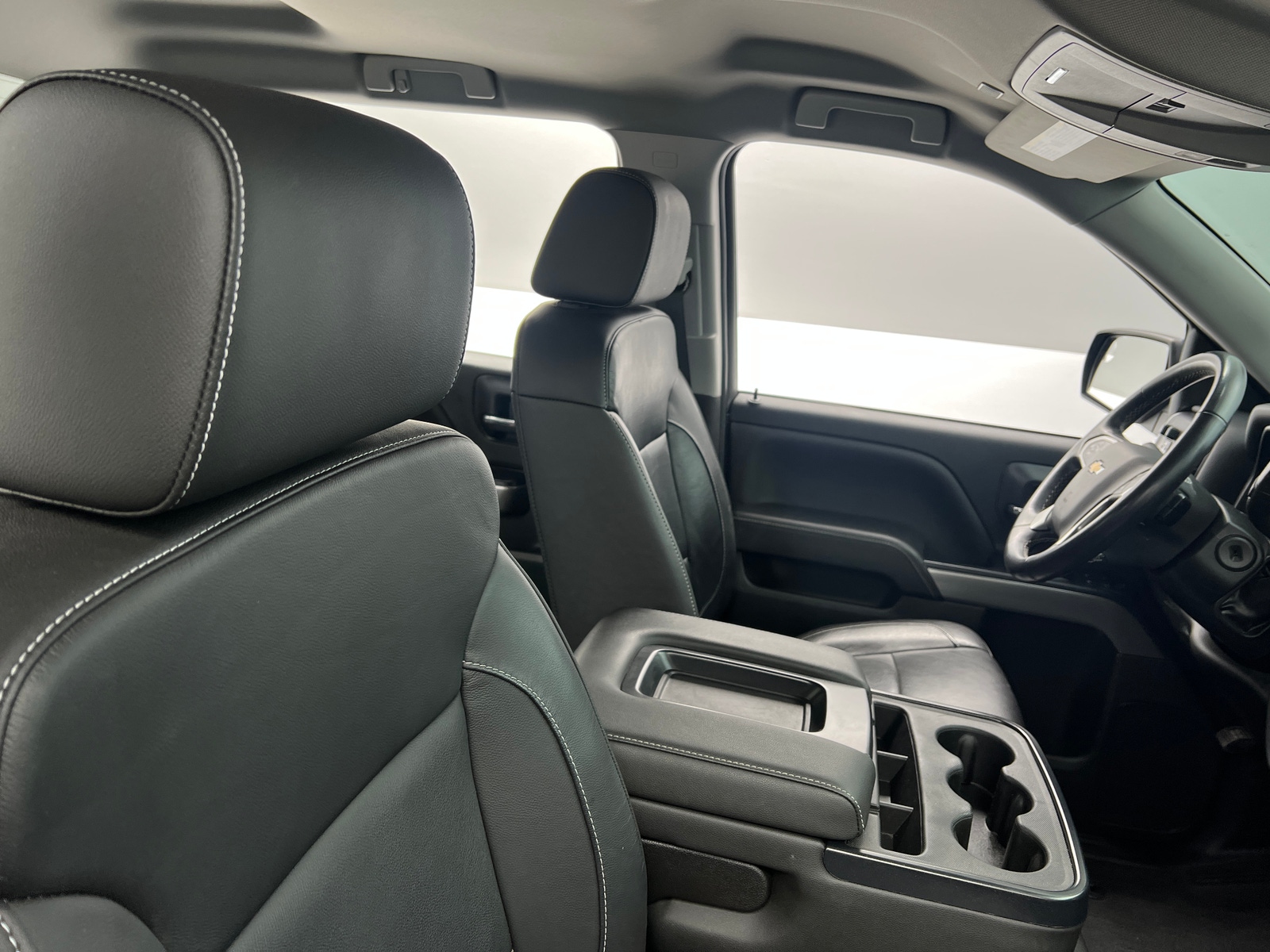 Thumbnail: 2018 Chevrolet Silverado 1500 - 2