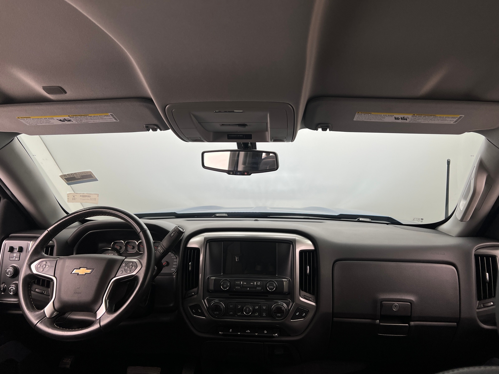 Thumbnail: 2018 Chevrolet Silverado 1500 - 3