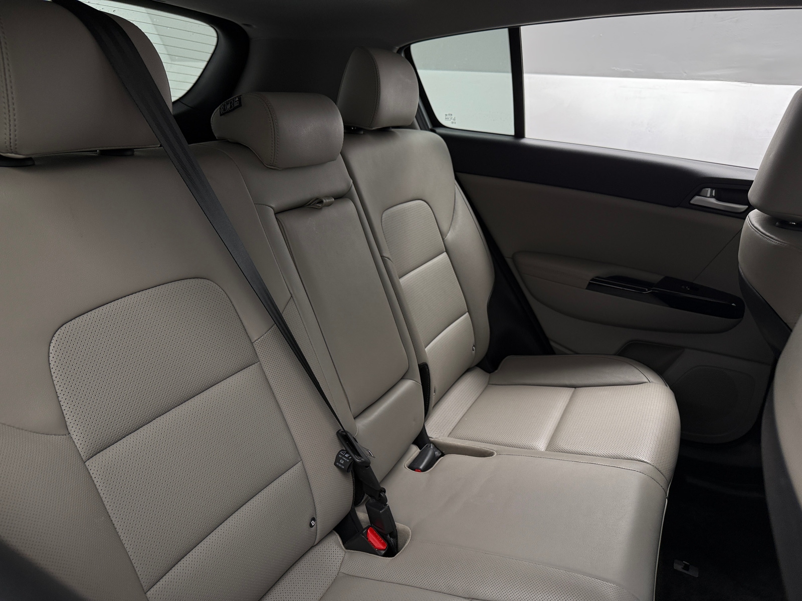 Thumbnail: 2021 Kia Sportage - 5