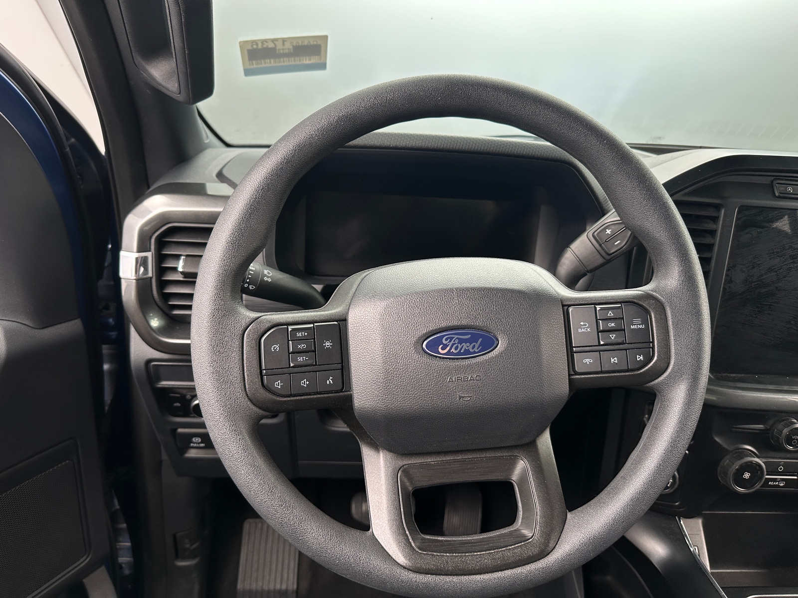 Thumbnail: 2024 Ford Econoline - 5