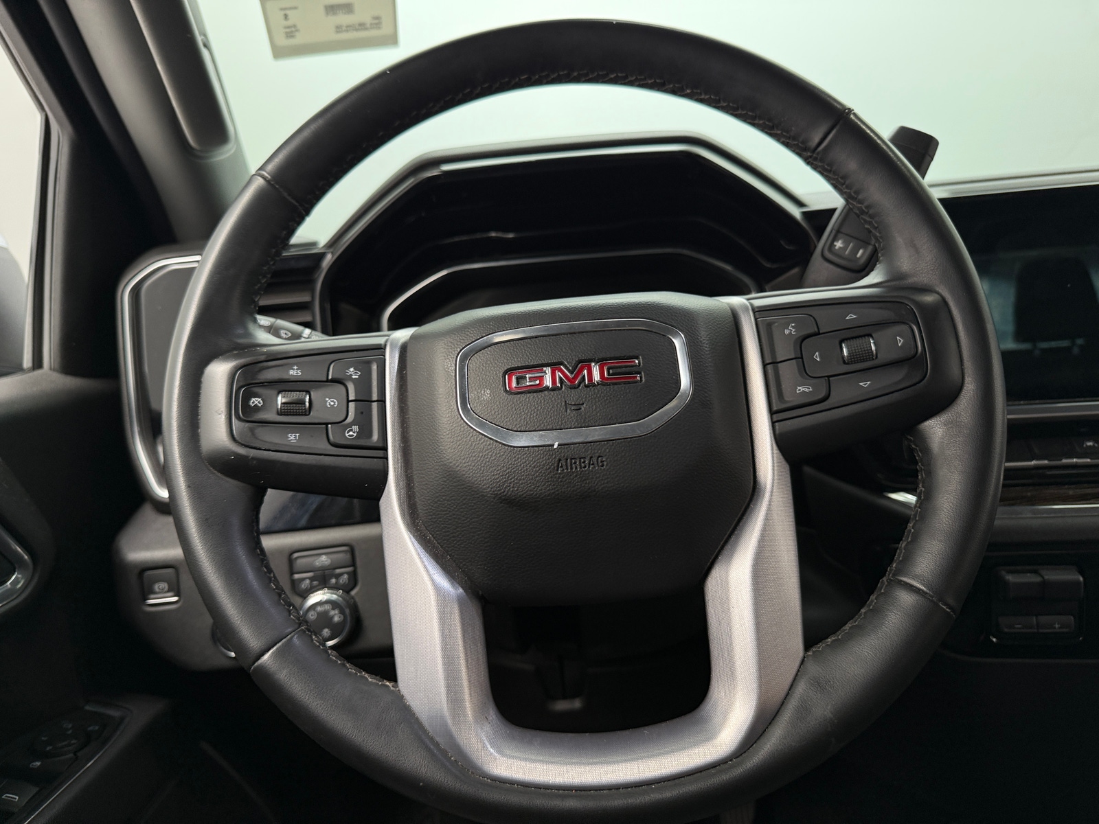 Thumbnail: 2023 GMC Sierra 1500 - 5