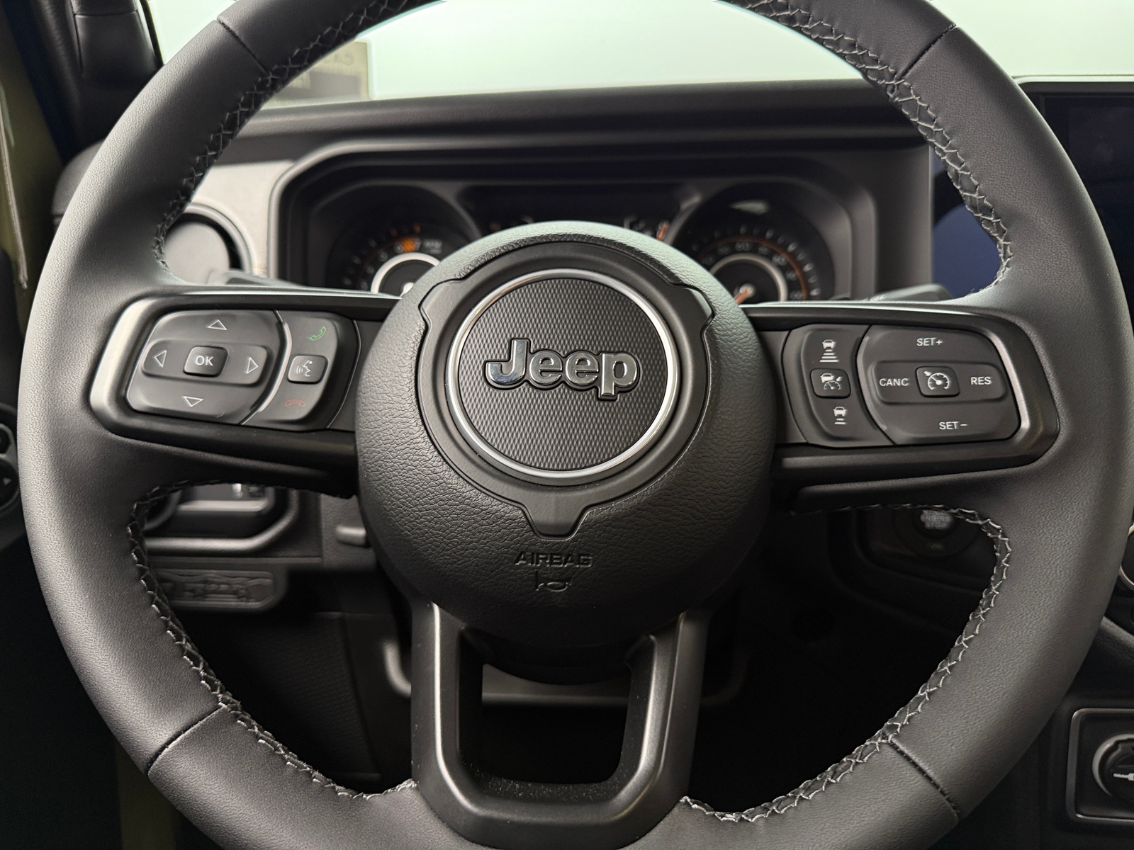 Thumbnail: 2025 Jeep Wrangler - 5