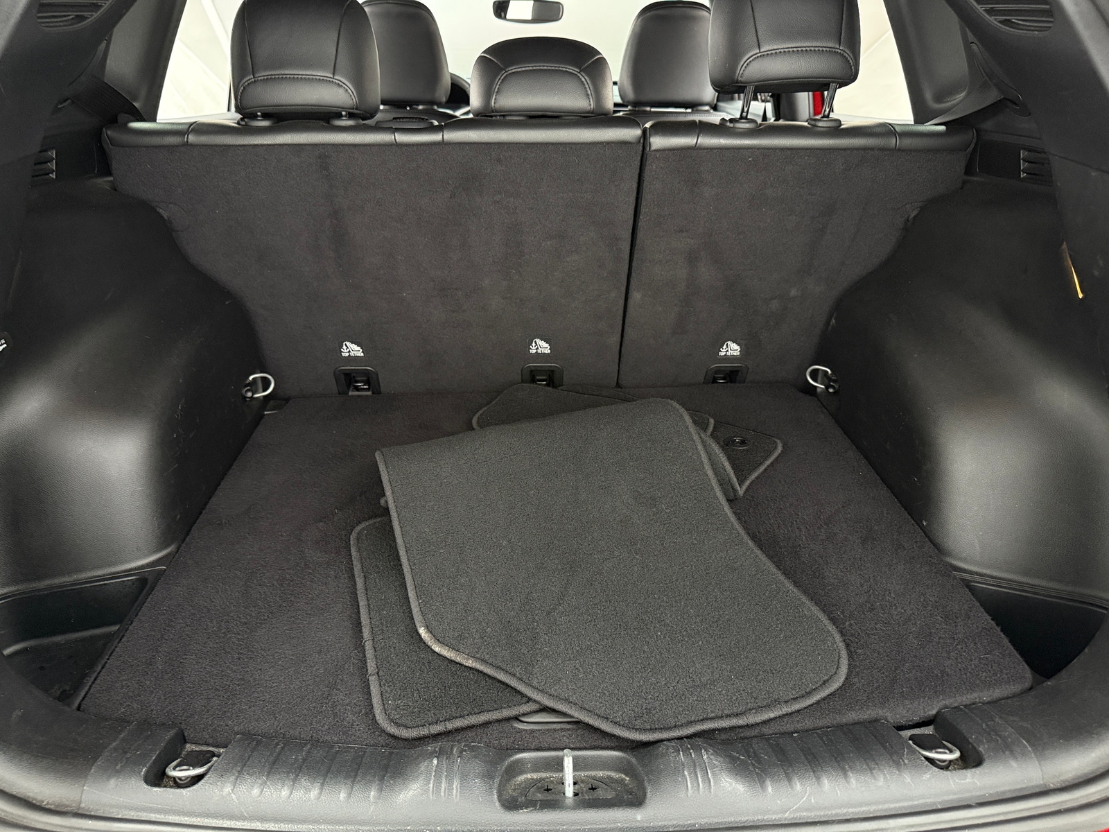 Thumbnail: 2023 Jeep Compass - 6