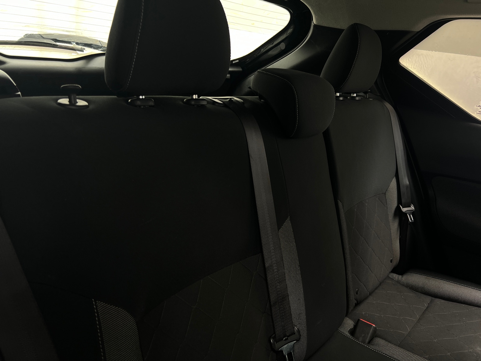 Thumbnail: 2018 Nissan Kicks - 6