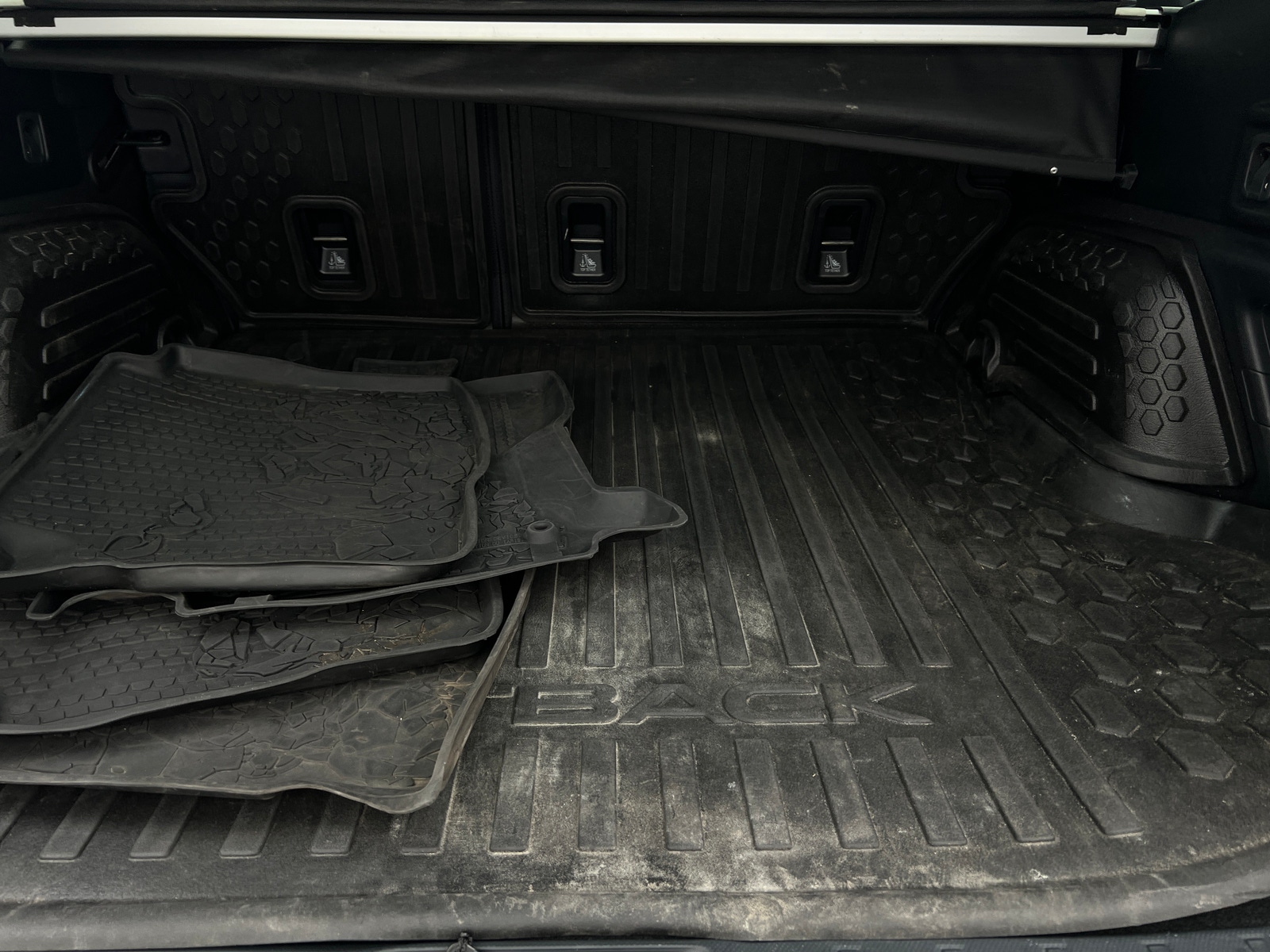 Thumbnail: 2022 Subaru Outback - 7
