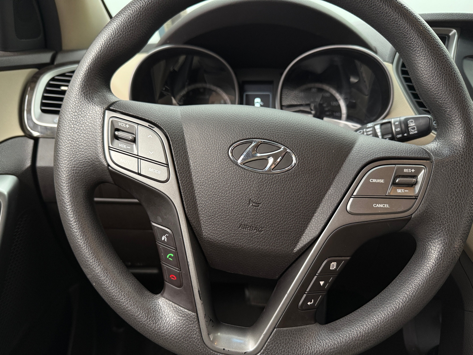 Thumbnail: 2018 Hyundai Santa Fe - 5