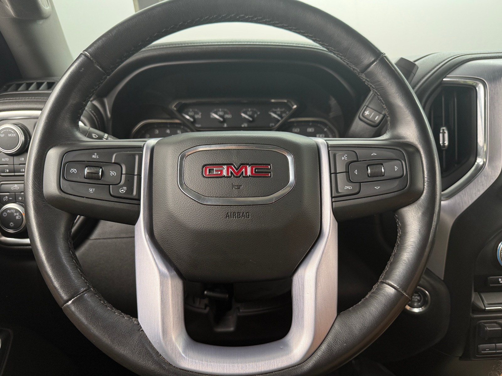 Thumbnail: 2020 GMC Sierra 1500 - 5