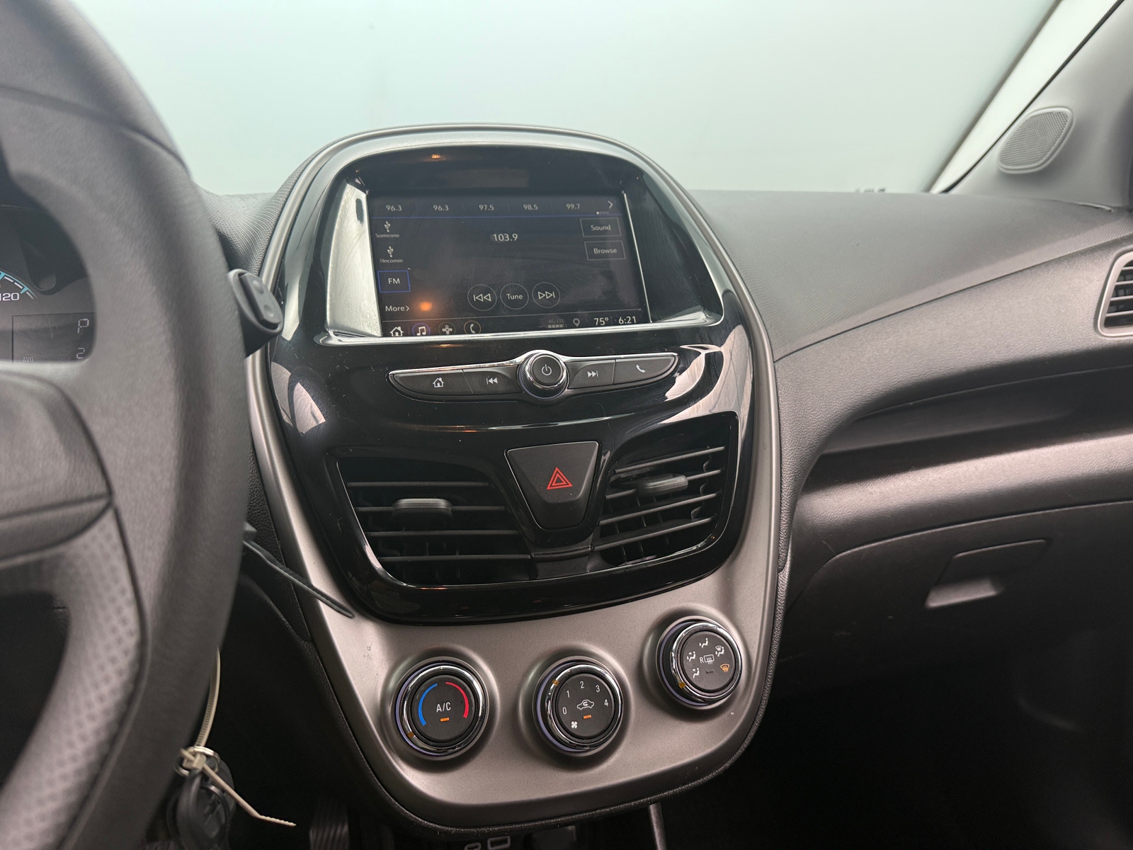 Thumbnail: 2021 Chevrolet Spark - 4