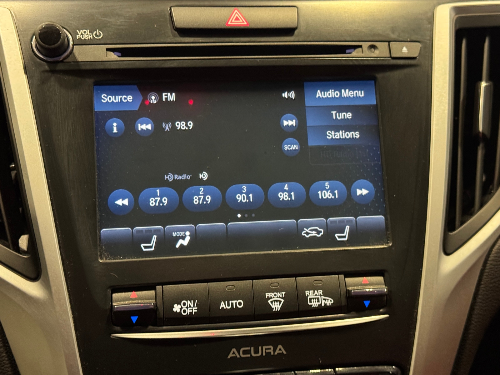 Thumbnail: 2019 Acura TLX - 3