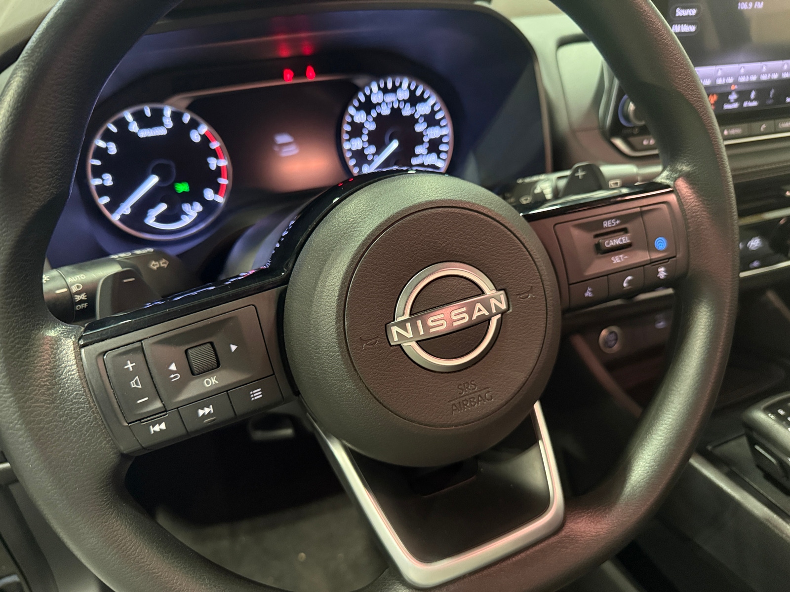 Thumbnail: 2022 Nissan Rogue - 5