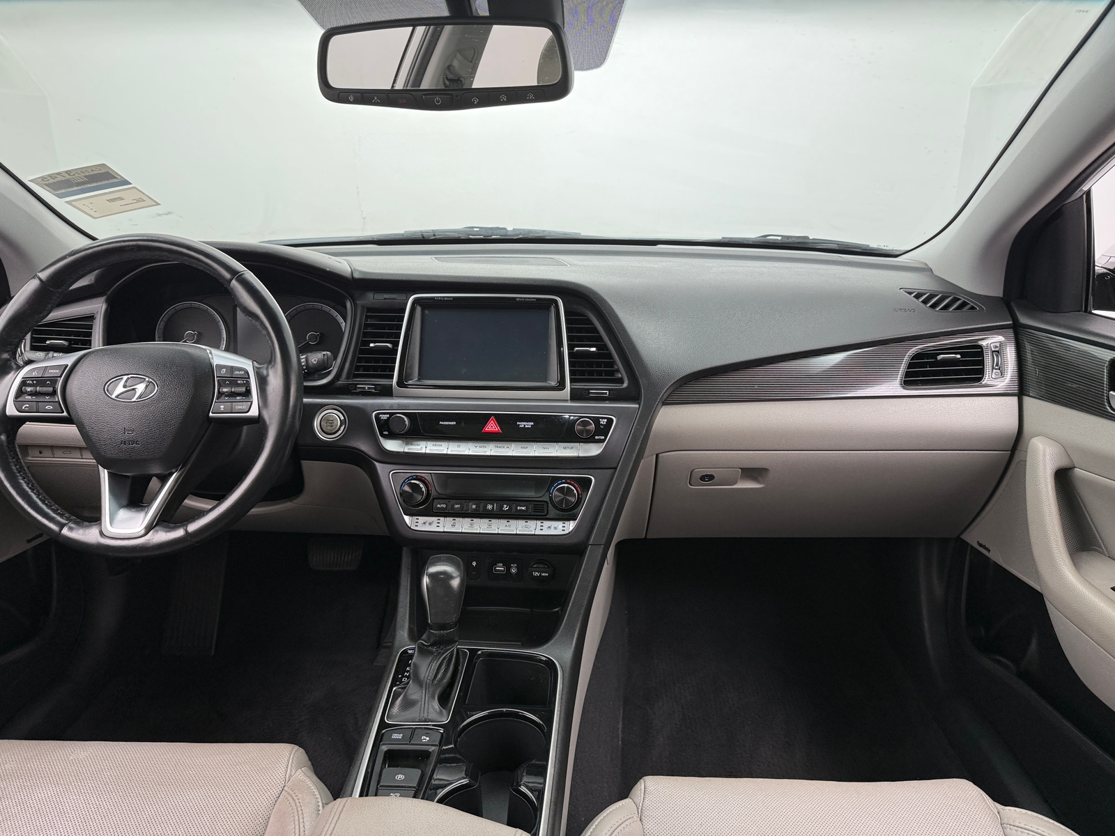 Thumbnail: 2019 Hyundai Sonata - 2
