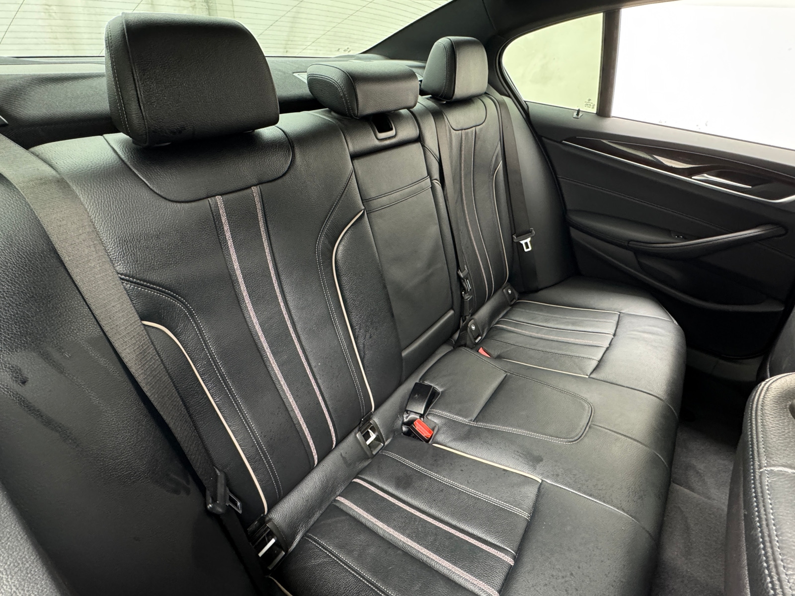 Thumbnail: 2018 BMW 5 Series - 5