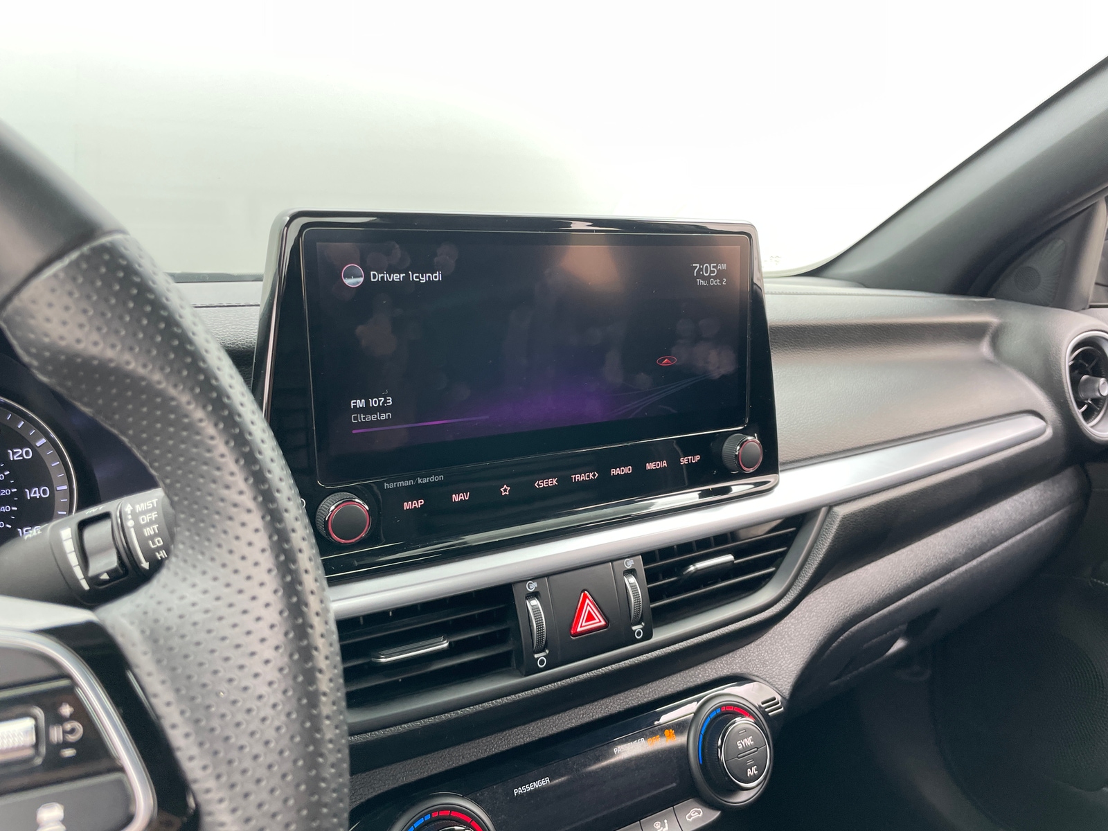 Thumbnail: 2022 Kia Forte - 4