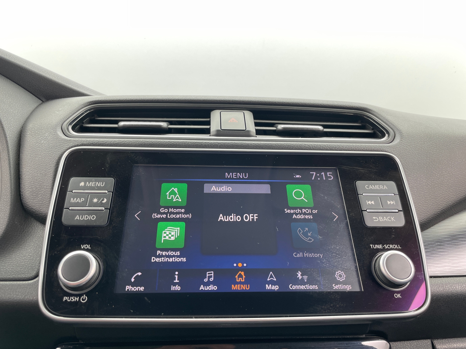 Thumbnail: 2023 Nissan Leaf - 4