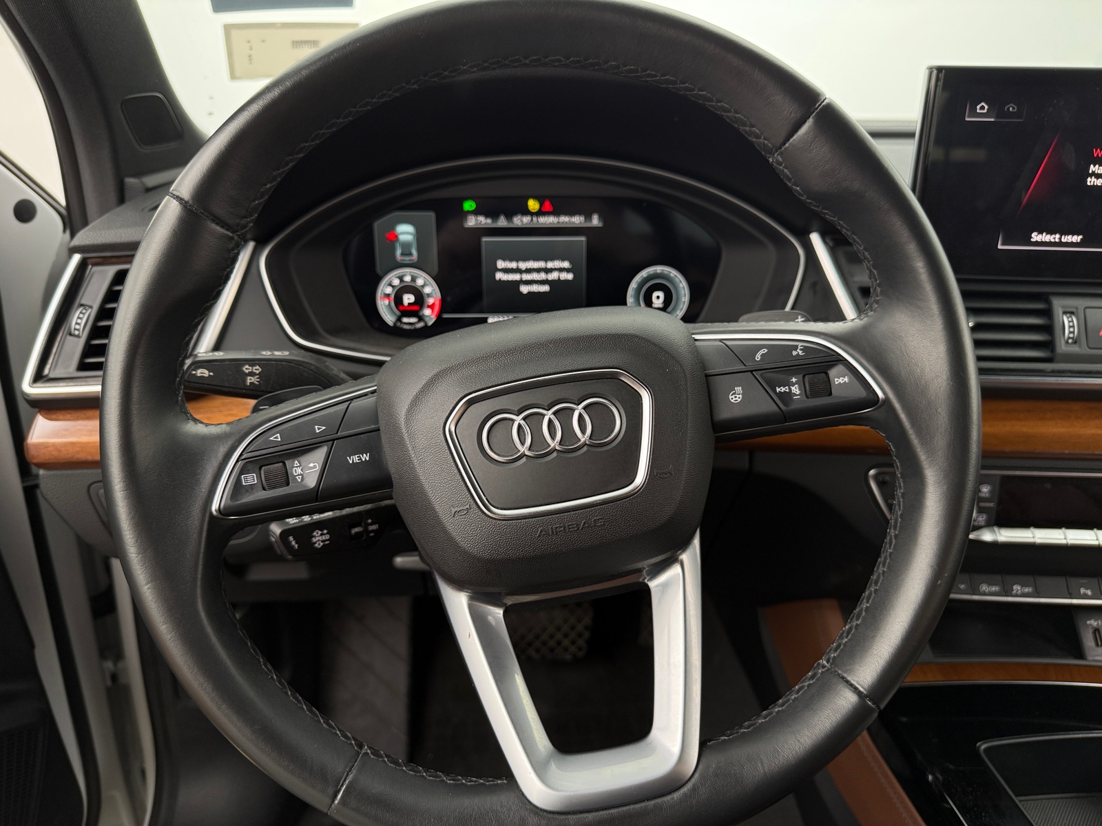 Thumbnail: 2021 Audi Q5 - 4