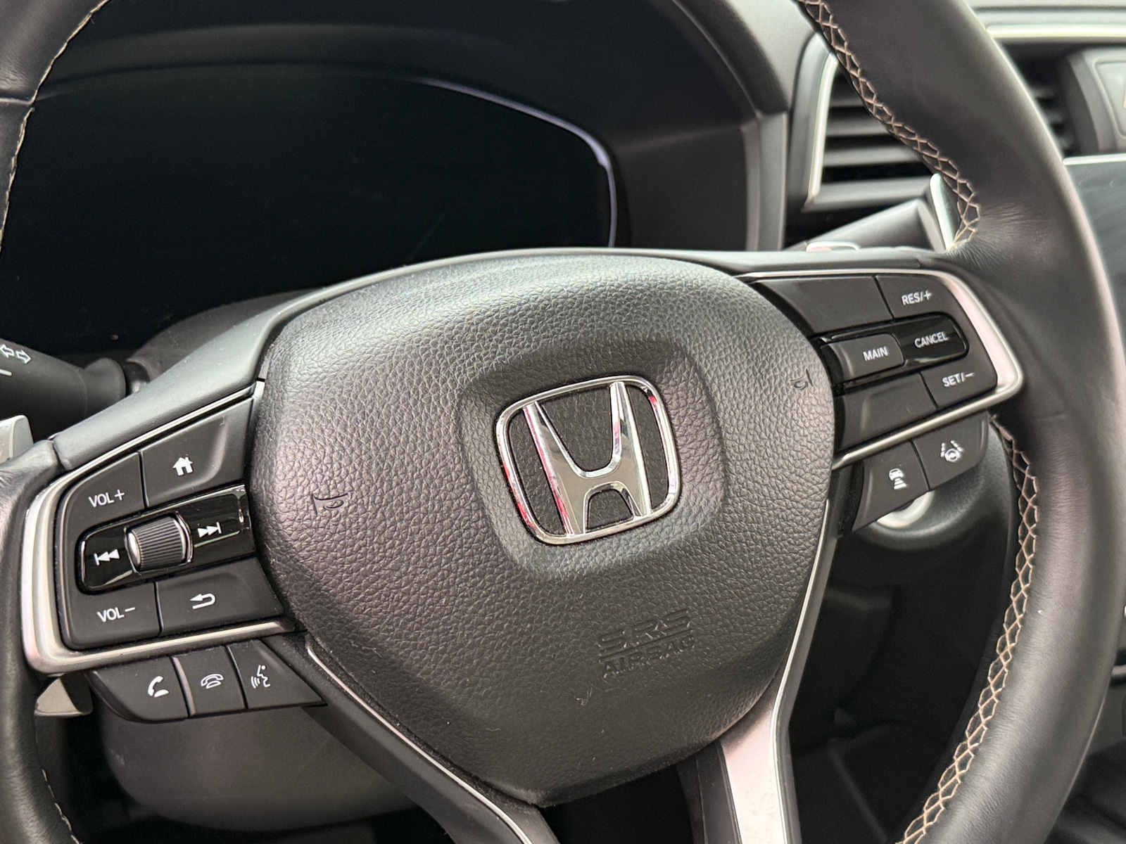 Thumbnail: 2019 Honda Insight - 4