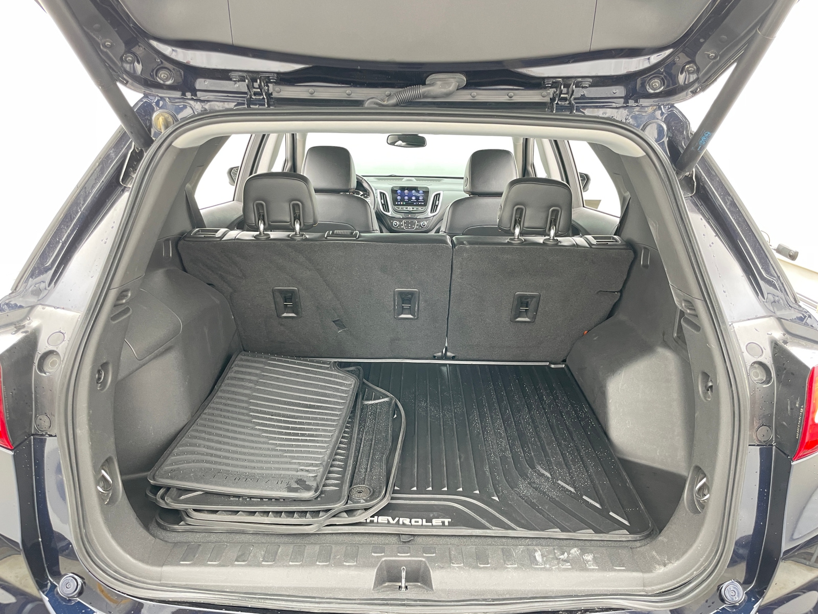 Thumbnail: 2020 Chevrolet Equinox - 6